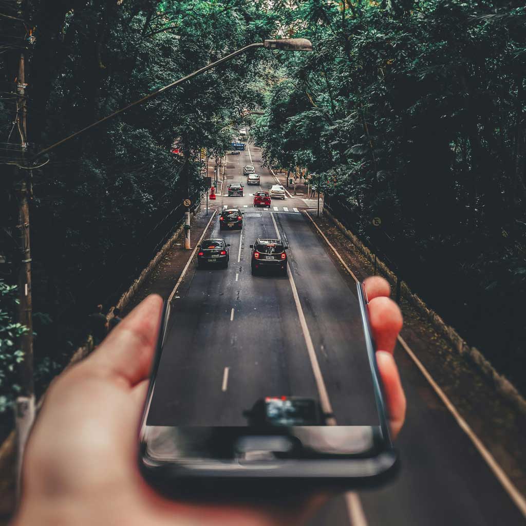 تکنولوژی و ابزارهای کاربردی در سفر